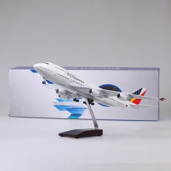 1:150 Мащаб 47CM Diecast Модел Филипински авиолинии Boeing 747 смола самолет Airbus със светлина и колела играчка колекция дисплей