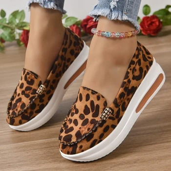Голям размер леопардови маратонки жени удобно приплъзване на мокасини меко дъно нехлъзгащи се леки ежедневни обувки Sapatos Feminino