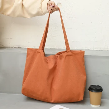Обикновена платнена чанта за жени 2023 Преносима чанта за пазаруване с голям капацитет момичета Нова мода плътен цвят Casual дизайнерска чанта